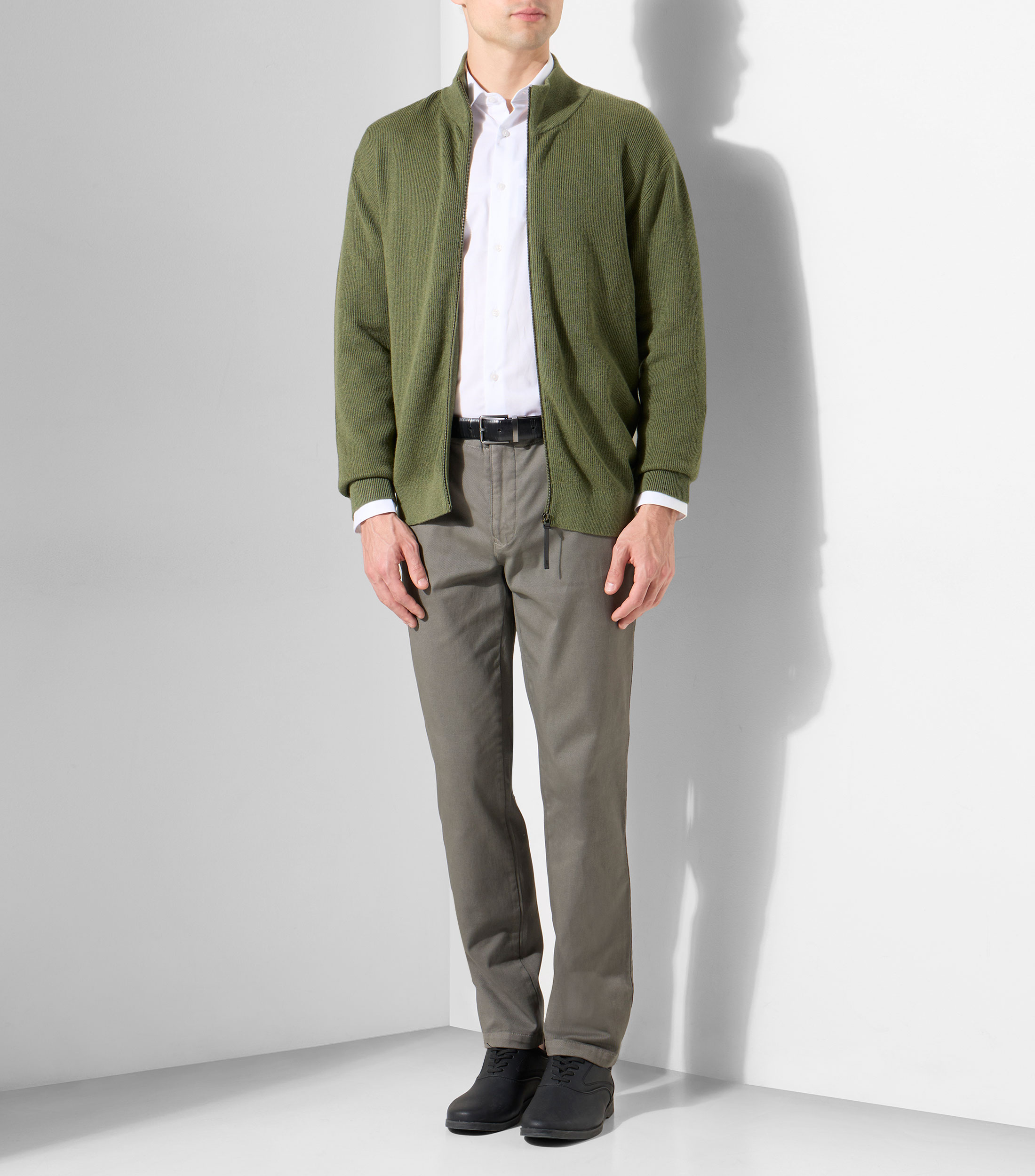 Suéter cuello alto Hombre